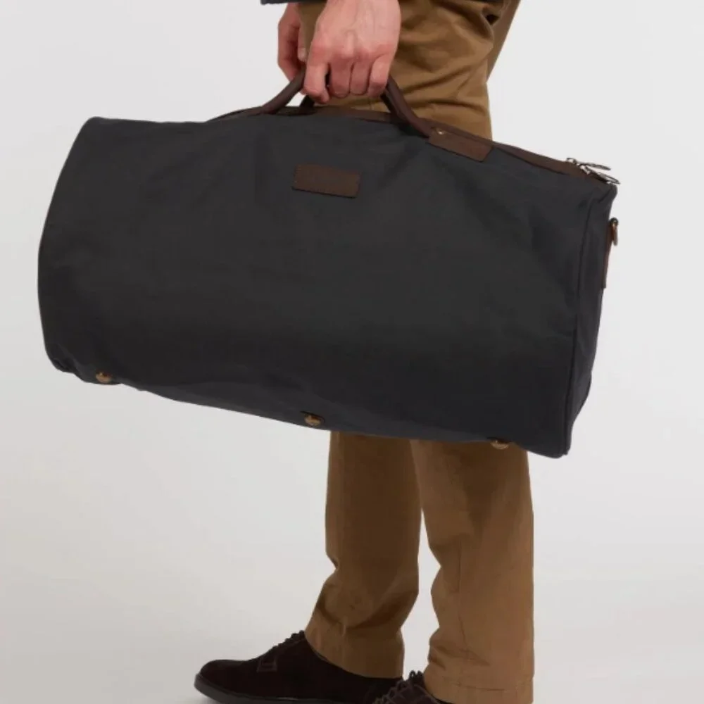 Barbour Classic Wax Holdall in Navy Great Gift ! MSRP$295